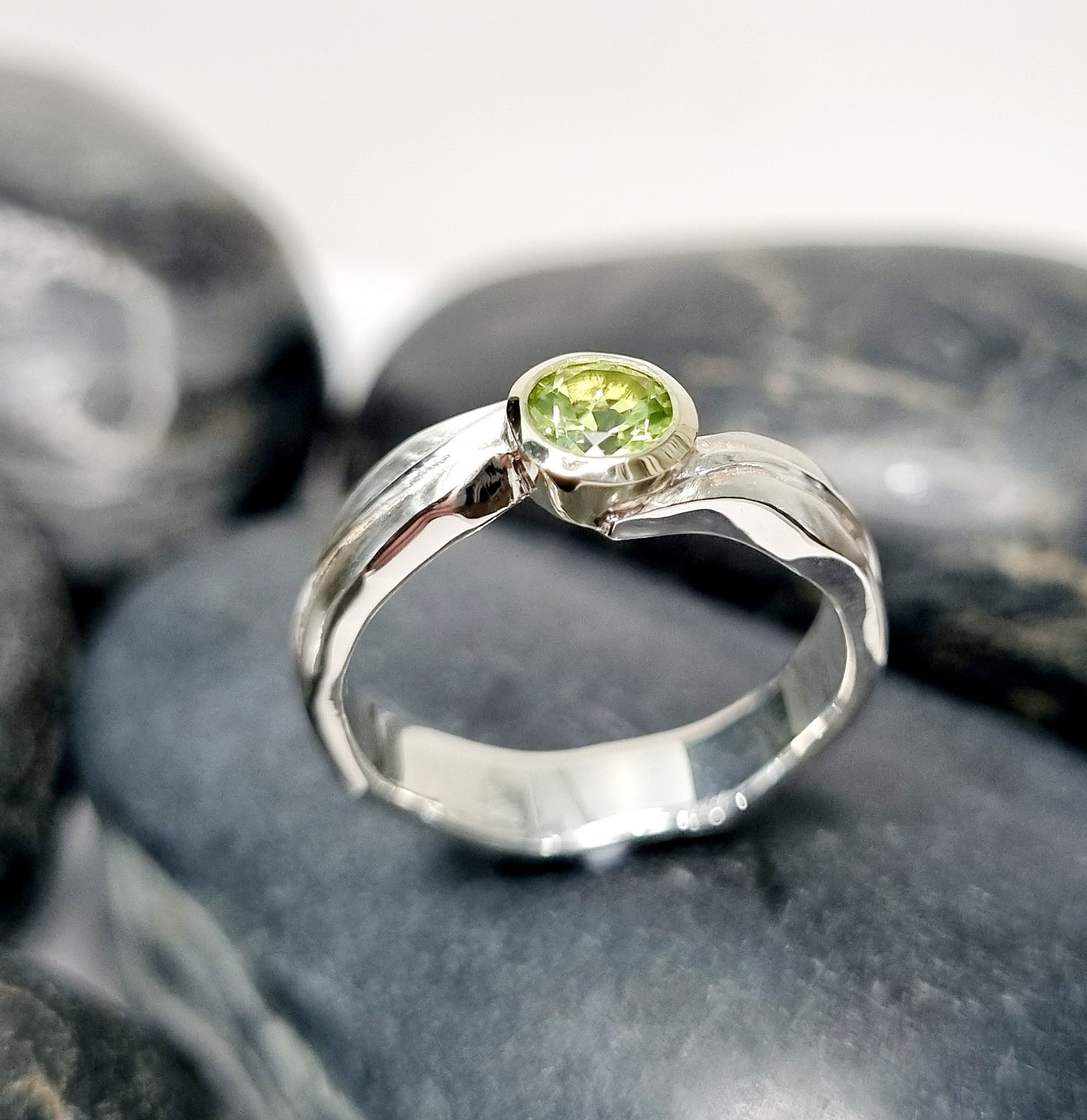 Fallen Leaves Solitaire Ring Sterling Silver
