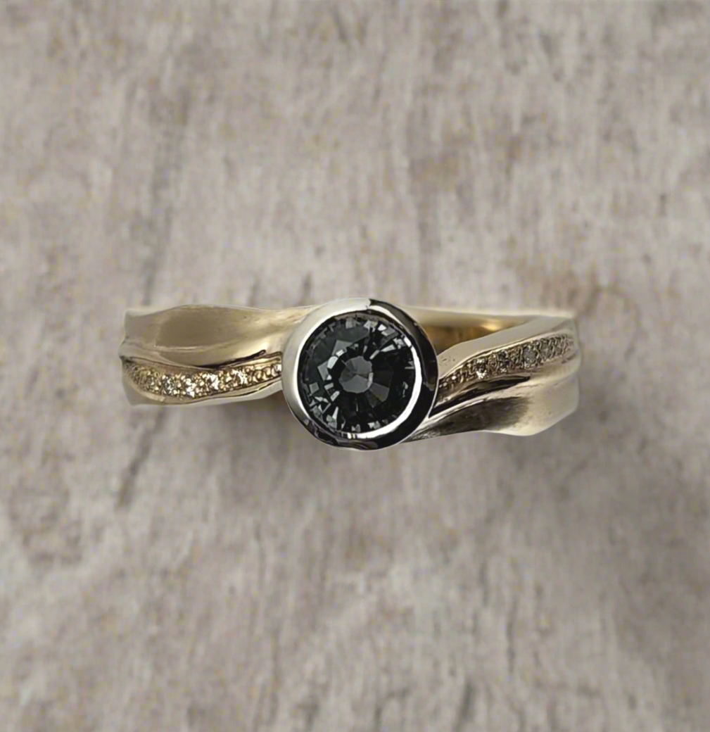 Fallen Leaves Solitaire Ring