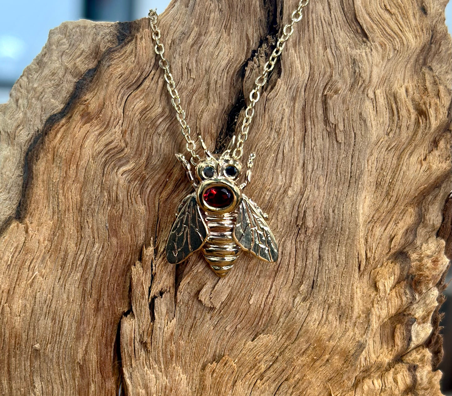 European Queen Bee Pendant • Garnet