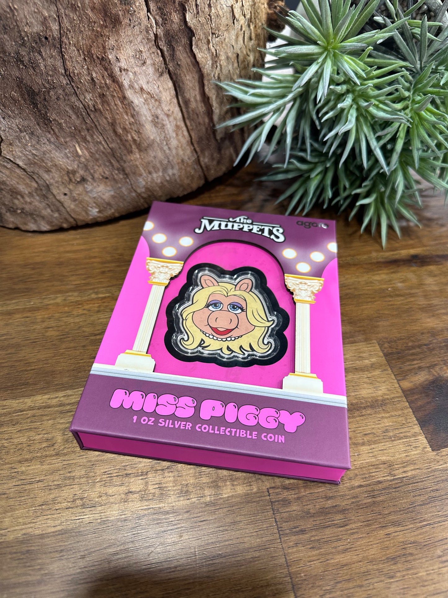 The Muppets 70th Anniversary - Miss Piggy 1oz Silver Proof Coloured Coin • 2025