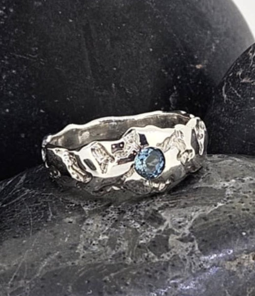 Freeform Crevasse Ring - Blue Topaz
