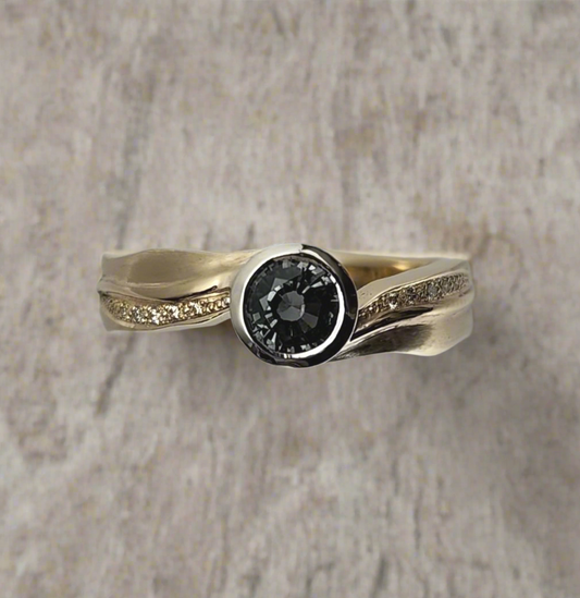 Fallen Leaves Solitaire Ring