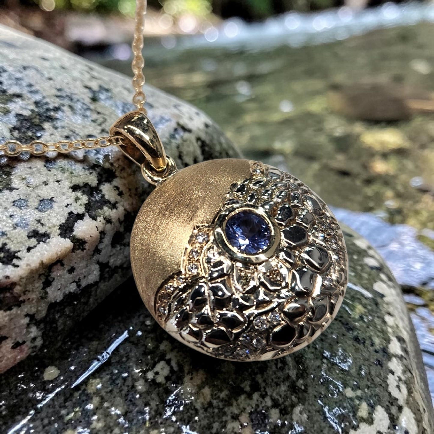 Riverstones Pendant